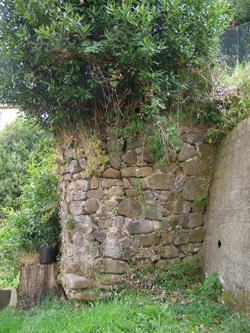 Muralla norte. Detalle de una torre