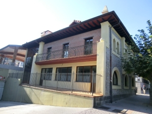 Colegio Juan de Tribisarrospe, en Mundaka