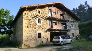 Aizetxebarria baserri-etxea (Errigoiti)