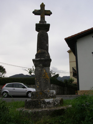 Reverso del crucero de San Martín en Forua